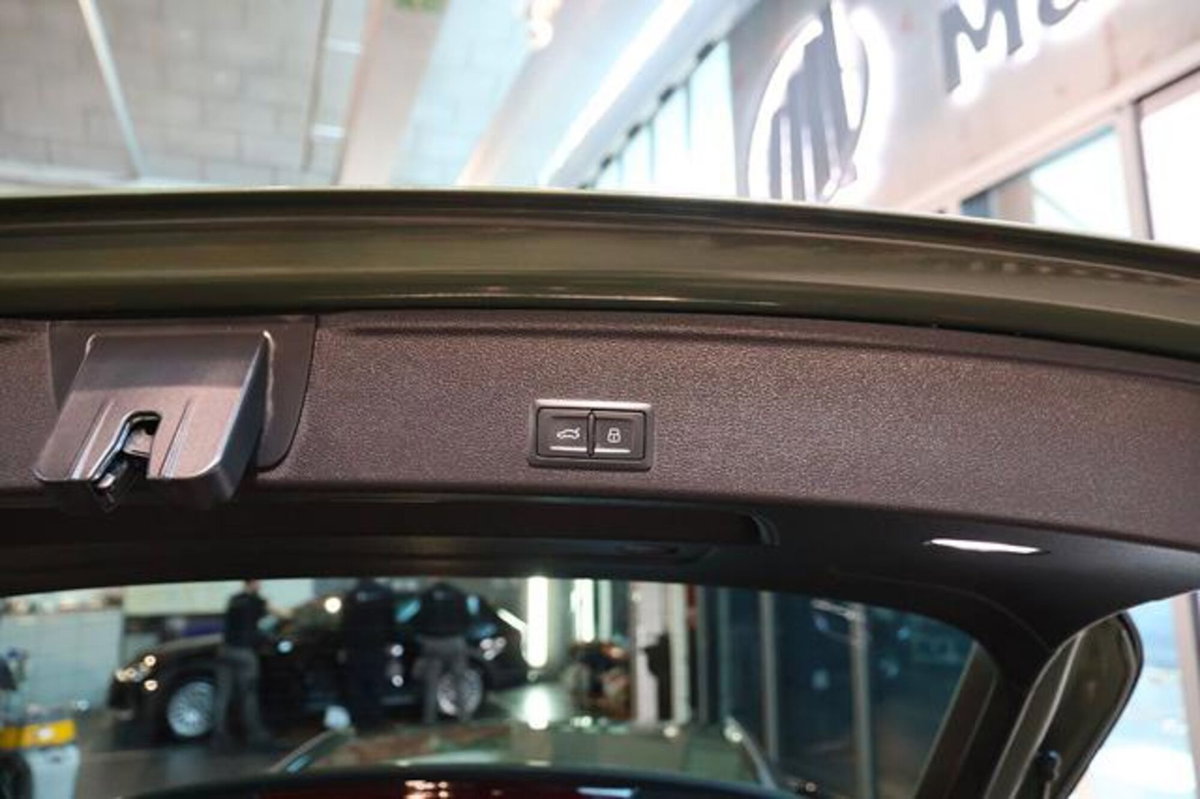 Audi A4 Avant 40 2.0 tdi mhev Business Advanced 204cv s-tronic (13)