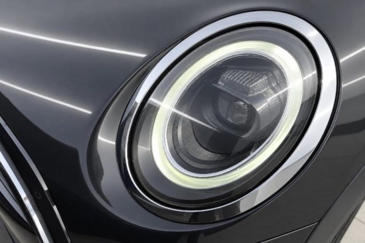 MINI Mini 1.5 Cooper Essential (15)