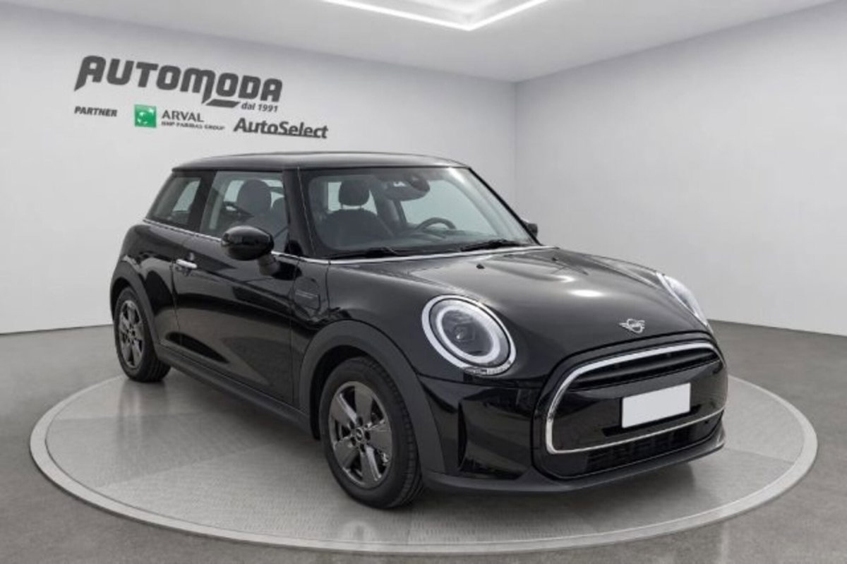 MINI Mini 1.5 Cooper Essential (2)