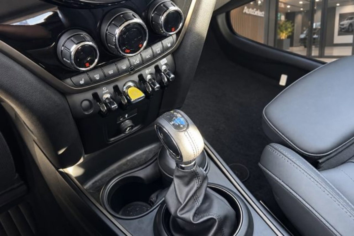 MINI Mini Countryman 1.5 Cooper Yours Countryman ALL4 (11)