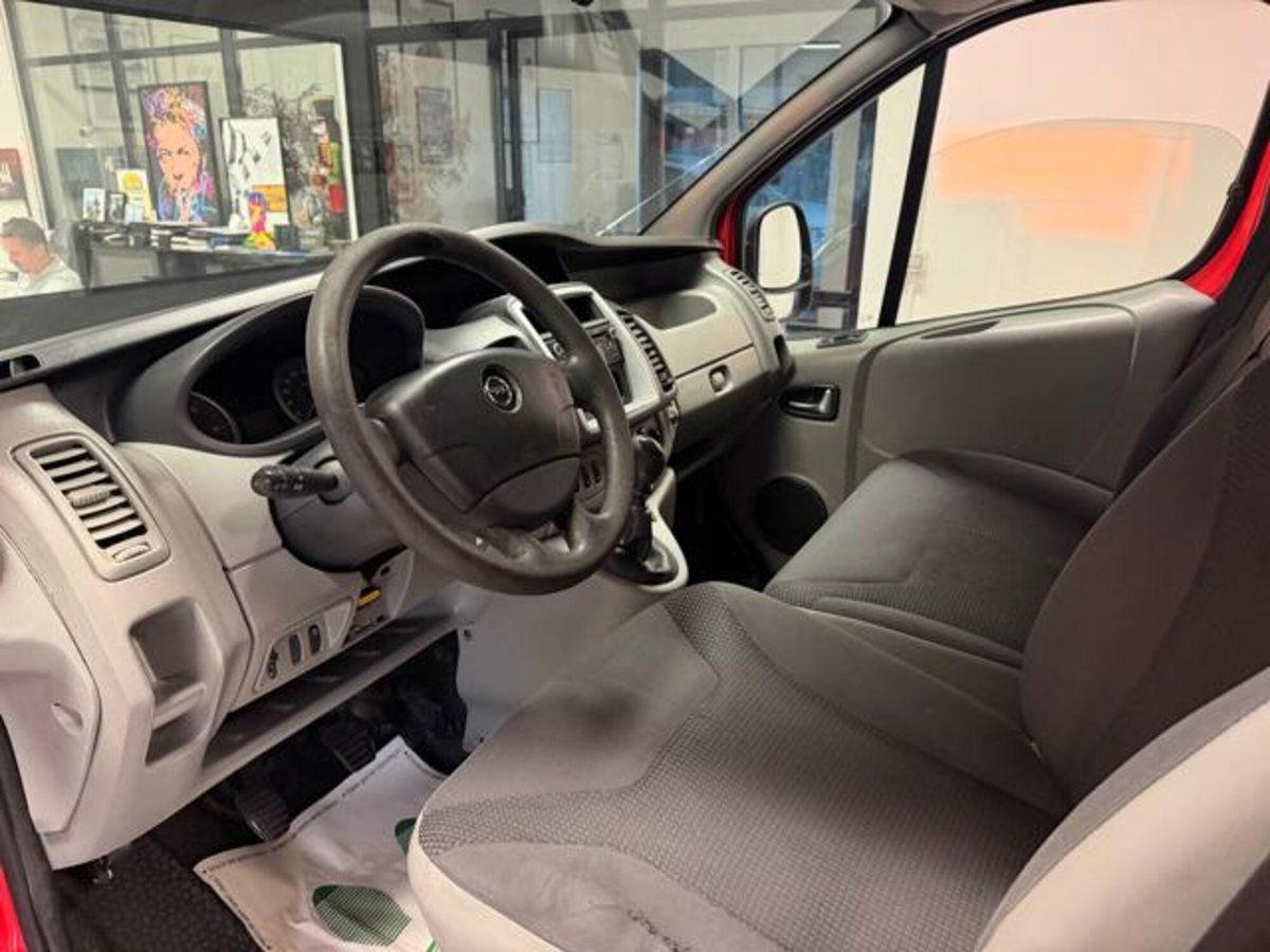 Opel Vivaro Furgone 27 2.0 CDTI 120CV PC-TN Furgone Fap (7)
