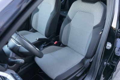 Renault Clio TCe 90 CV 5 porte Business (14)