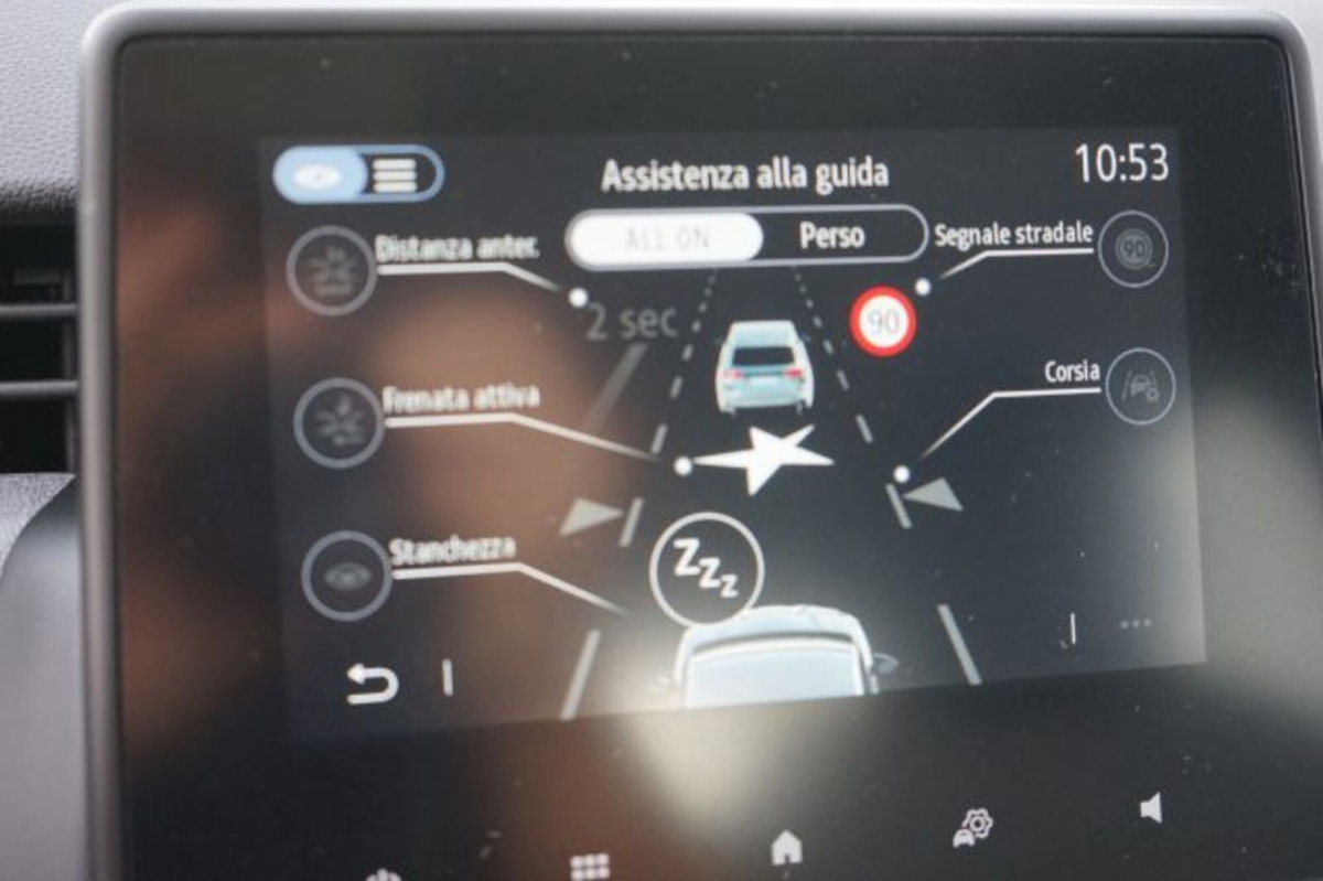 Renault Clio 1.0 eco-g Evolution 100cv (10)