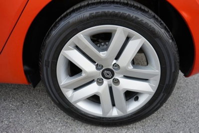 Renault Clio 1.0 eco-g Evolution 100cv (20)