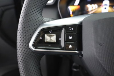 Mg ZS ZS 1.5 Luxury (17)