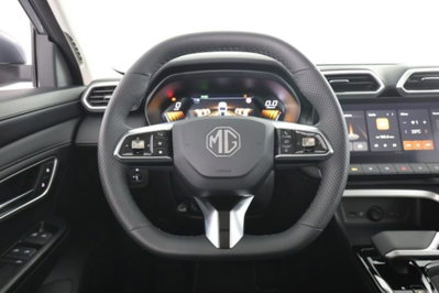 Mg ZS ZS 1.5 Luxury (5)