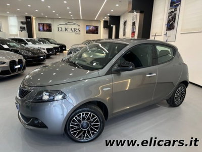 Lancia Ypsilon 1.0 FireFly 5 porte S&S Hybrid Maryne usata