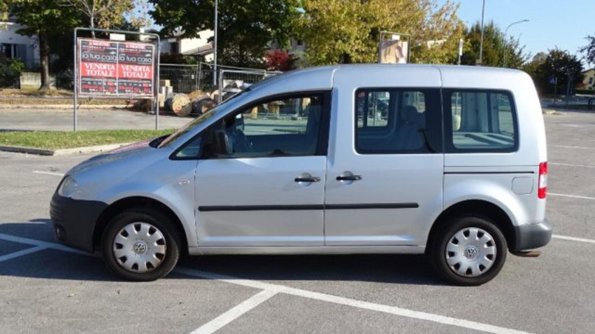 Volkswagen Veicoli Commerciali Caddy 2.0 Ecofuel 4p. Kombi (4)