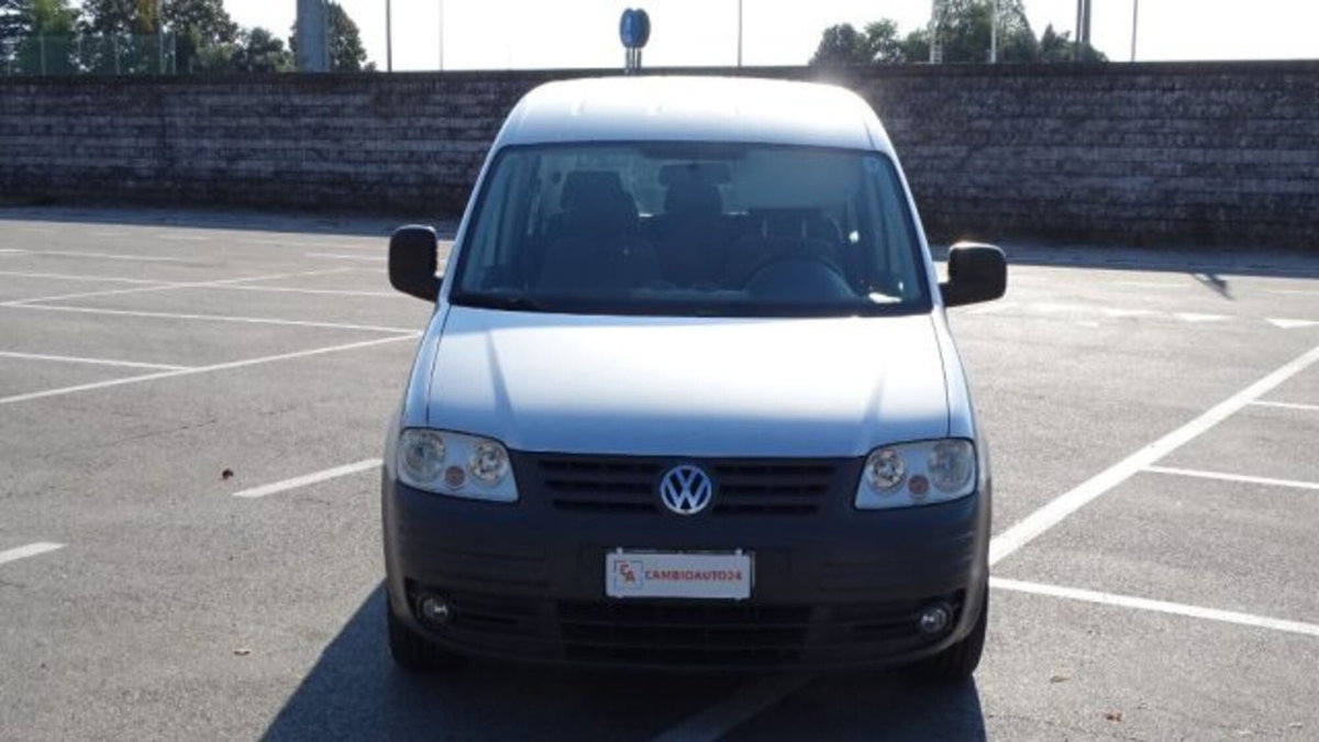Volkswagen Veicoli Commerciali Caddy 2.0 Ecofuel 4p. Kombi (9)
