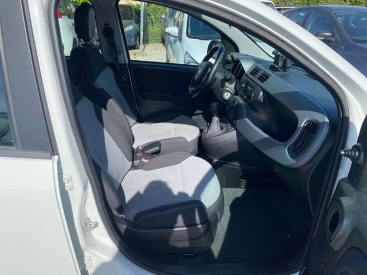 Fiat Panda 1.2 Lounge (9)