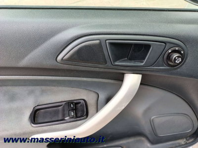 Ford Fiesta 1.2 82 CV 5 porte Titanium (12)