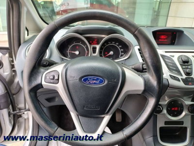 Ford Fiesta 1.2 82 CV 5 porte Titanium (15)