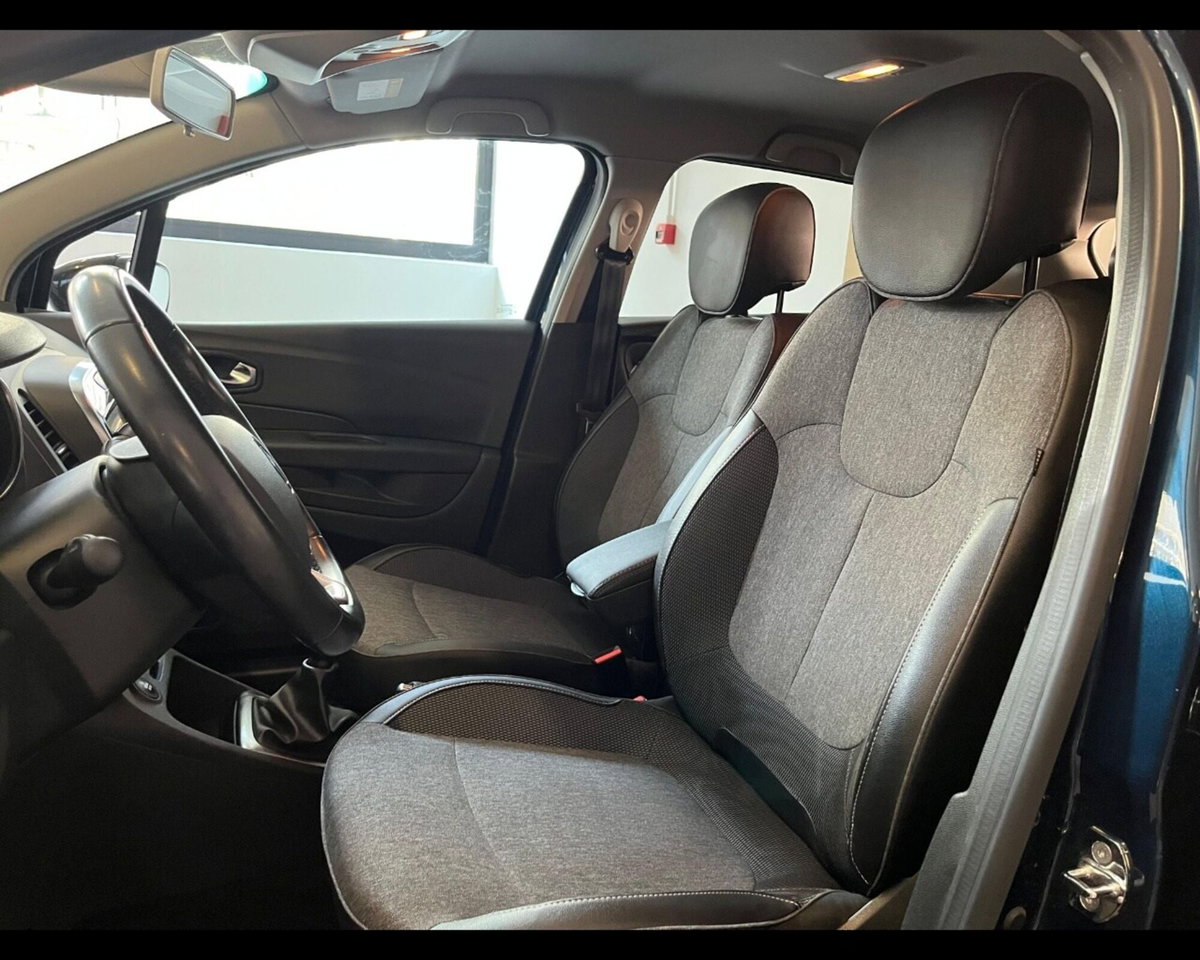 Renault Captur TCe 12V 90 CV Sport Edition2 (11)