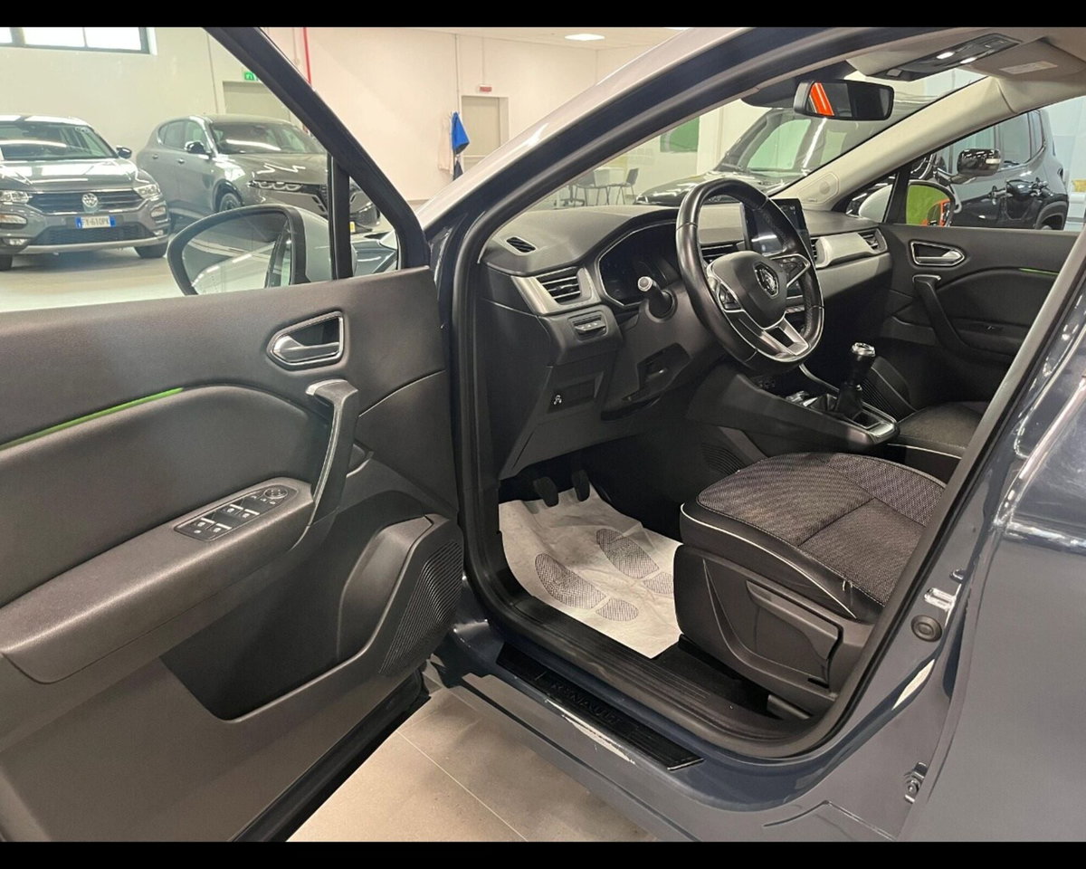 Renault Captur TCe 90 CV Intens (11)