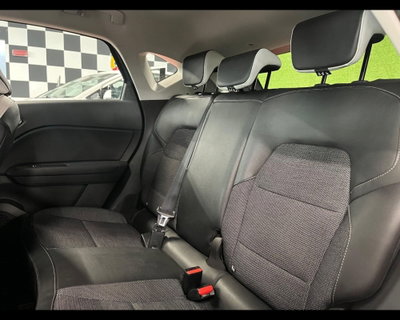 Renault Captur TCe 90 CV Intens (12)