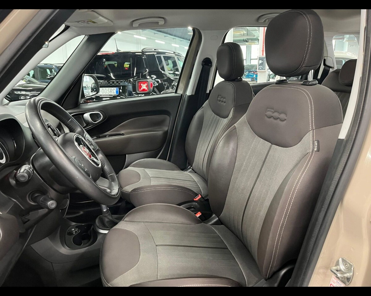 Fiat 500L 1.4 T-Jet 120 CV Lounge (11)