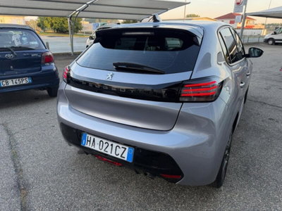 Peugeot 208 PureTech 100 Stop&Start 5 porte Allure (4)