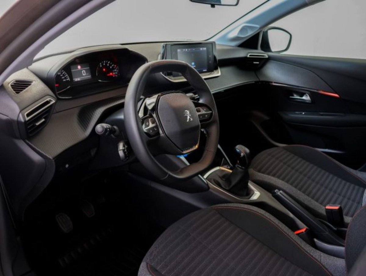 Peugeot 208 1.2 puretech Active s&s 75cv (9)