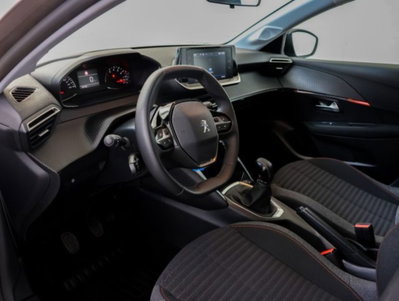 Peugeot 208 1.2 puretech Active s&s 75cv (9)