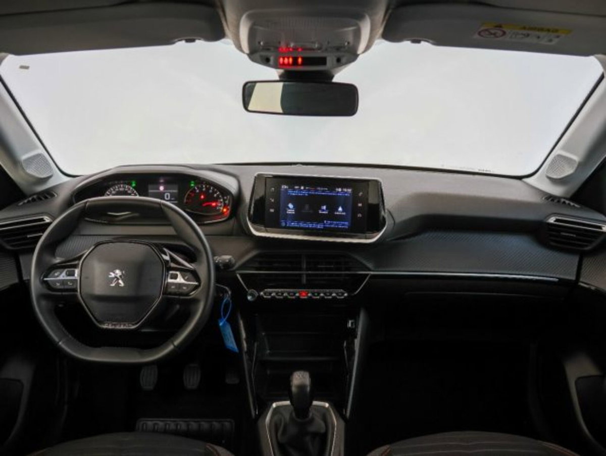 Peugeot 208 1.2 puretech Active s&s 75cv (13)