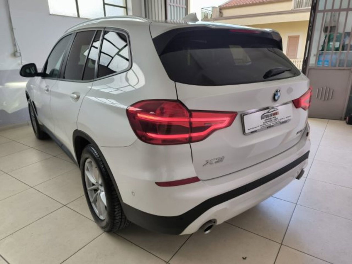 BMW X3 xDrive20d 48V Business Advantage (4)