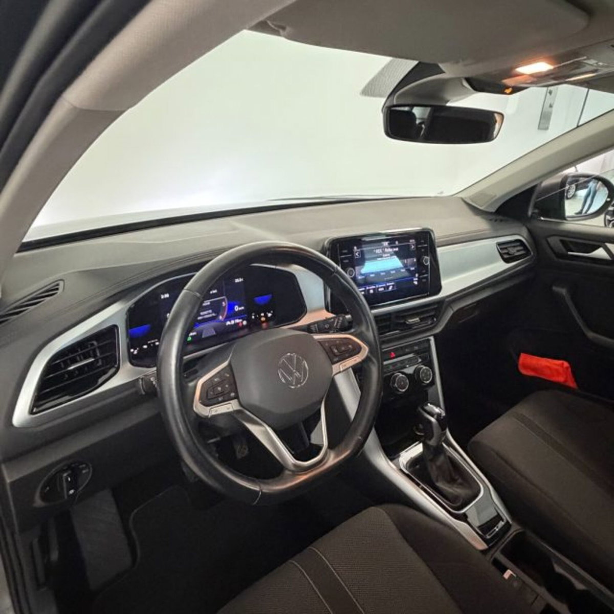 Volkswagen T-Roc 2.0 tdi Life 150cv dsg (10)