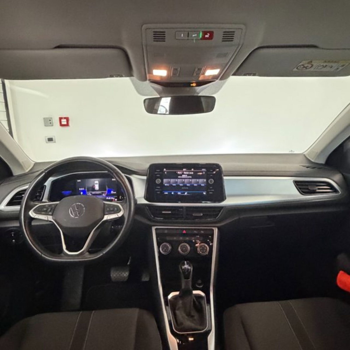 Volkswagen T-Roc 2.0 tdi Life 150cv dsg (11)