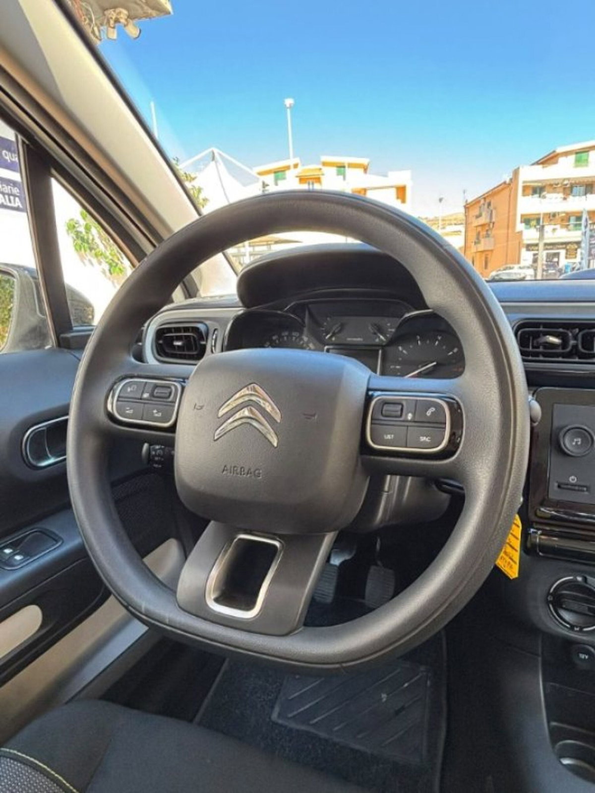 Citroen C3 BlueHDi 100 S&S Business Combi (7)
