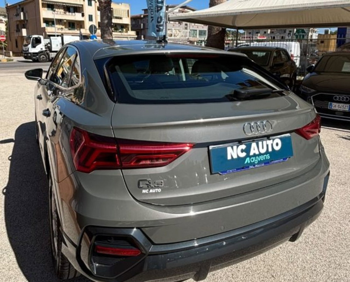 Audi Q3 35 TDI quattro S tronic Business Advanced (2)