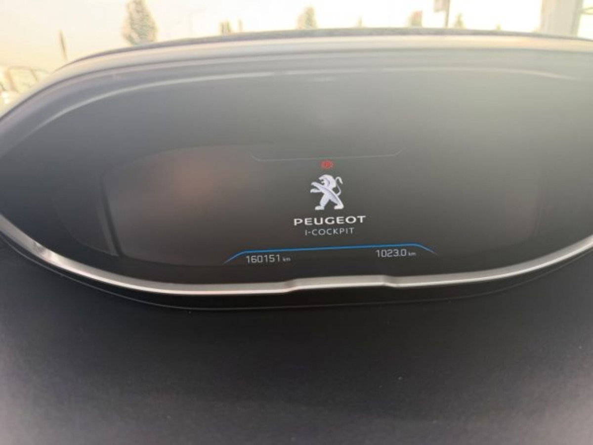 Peugeot 3008 BlueHDi 120 S&S Allure (12)