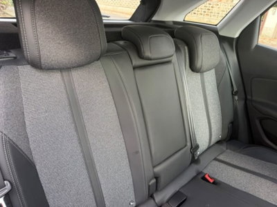 Peugeot 3008 BlueHDi 120 S&S Allure (7)