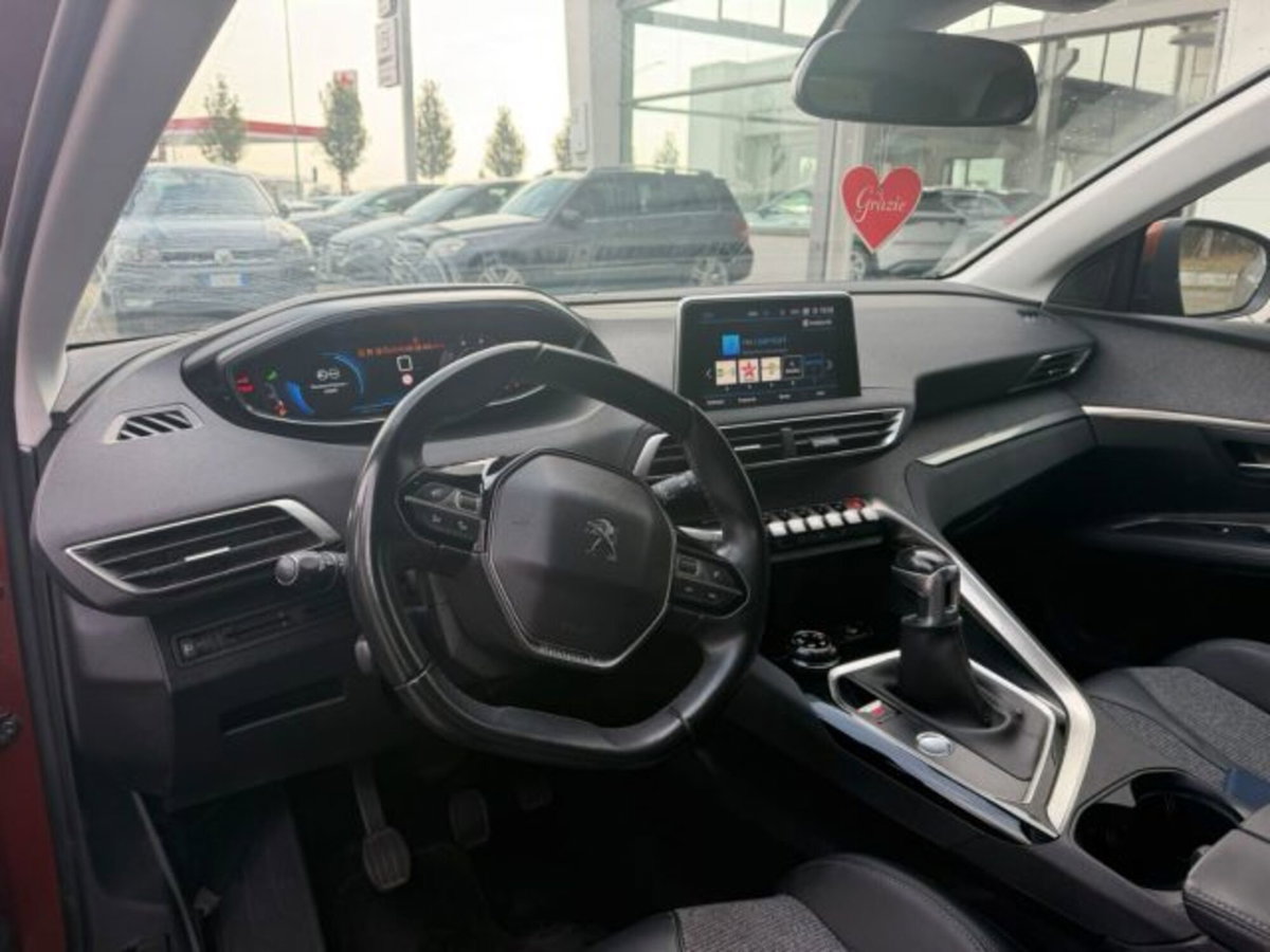 Peugeot 3008 BlueHDi 120 S&S Allure (9)