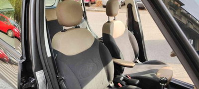 Fiat 500L 1.4 T-Jet 120 CV Lounge (16)