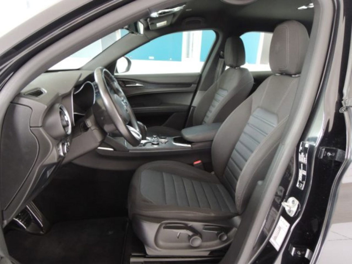 Alfa Romeo Stelvio Stelvio 2.2 Turbodiesel 160 CV AT8 RWD Super Business (7)
