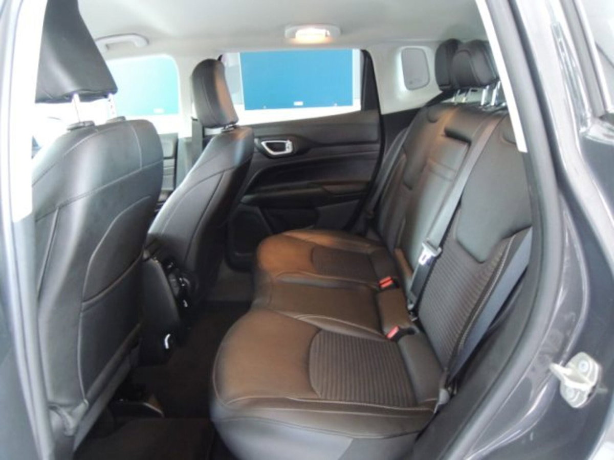 Jeep Compass 1.5 Turbo T4 130CV MHEV 2WD Limited (13)