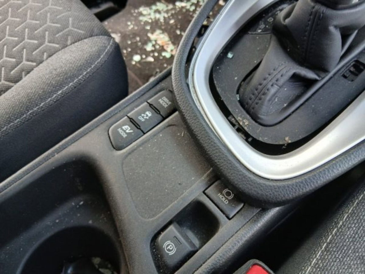 Toyota Yaris Cross 1.5 Hybrid 5p. E-CVT Premiere (17)