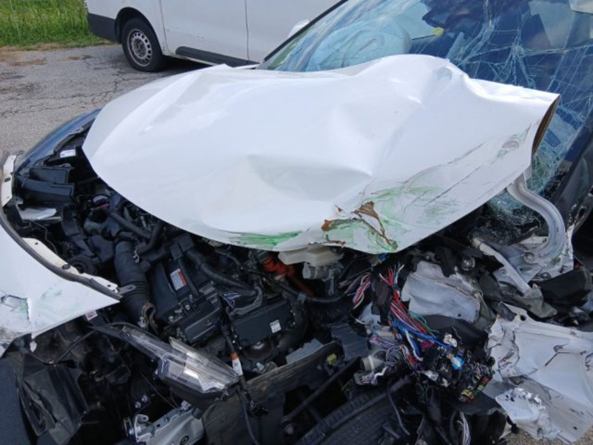 Toyota Yaris Cross 1.5 Hybrid 5p. E-CVT Premiere (5)