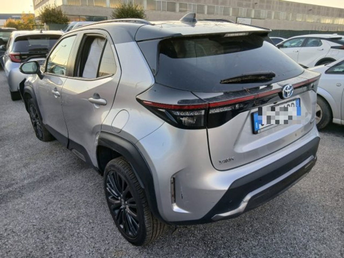 Toyota Yaris Cross 1.5 Hybrid 5p. E-CVT Premiere (11)