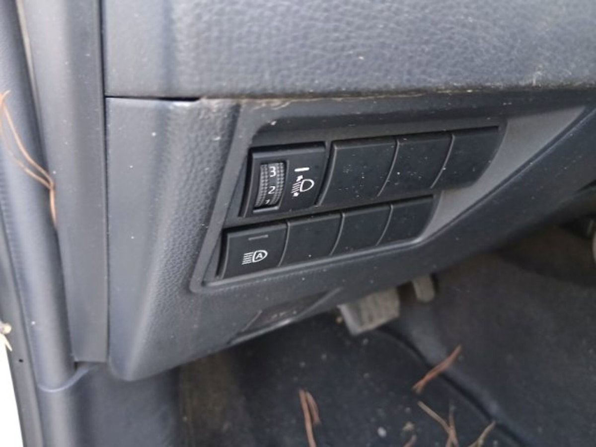 Toyota Yaris Cross 1.5 Hybrid 5p. E-CVT Premiere (15)