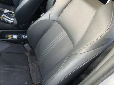 Toyota Yaris Cross 1.5 Hybrid 5p. E-CVT Premiere (17)