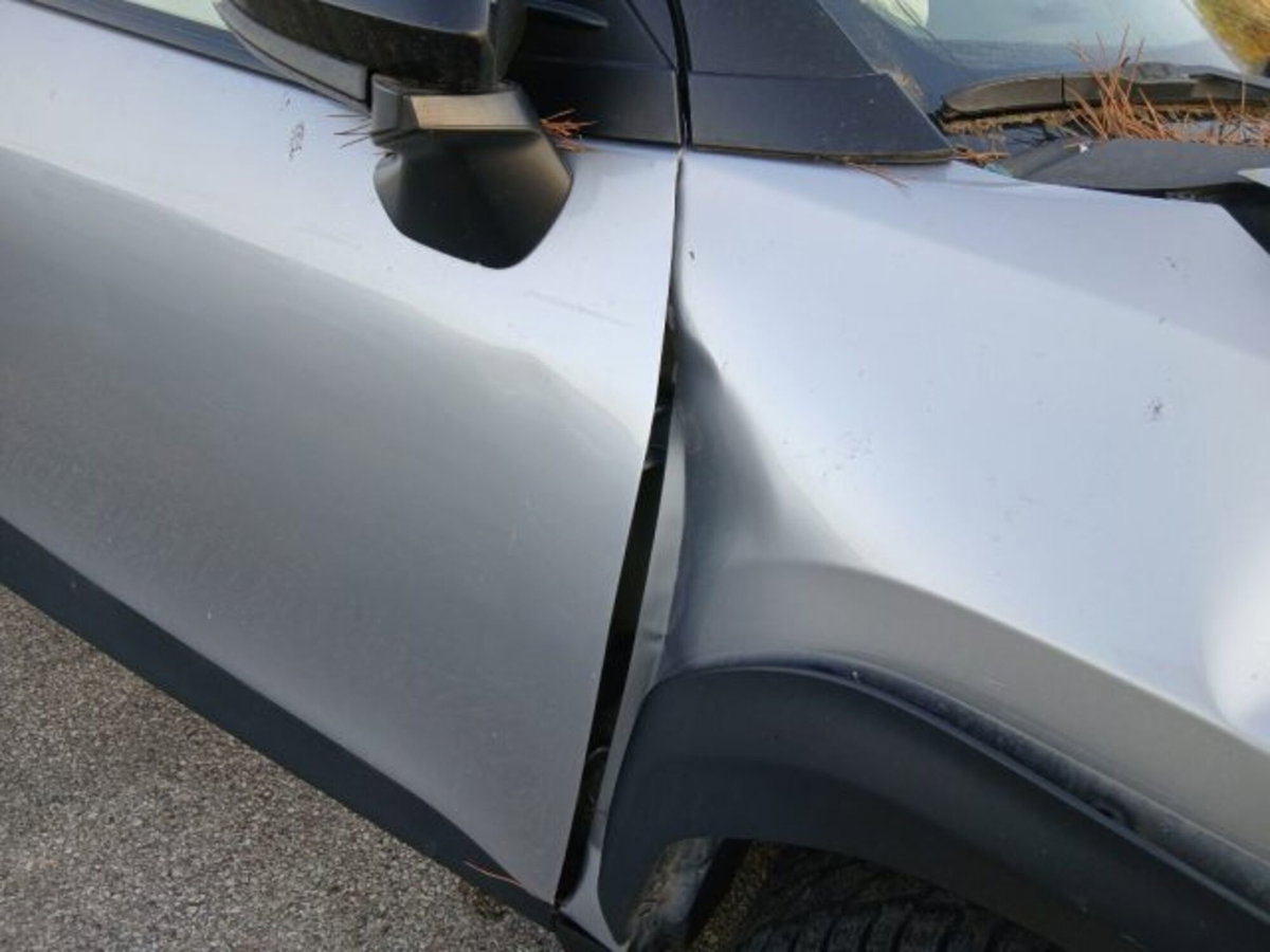 Toyota Yaris Cross 1.5 Hybrid 5p. E-CVT Premiere (4)