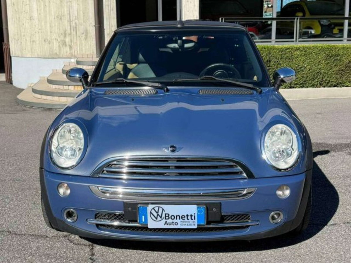 MINI Mini Cabrio 1.6 16V Cooper Cabrio (2)
