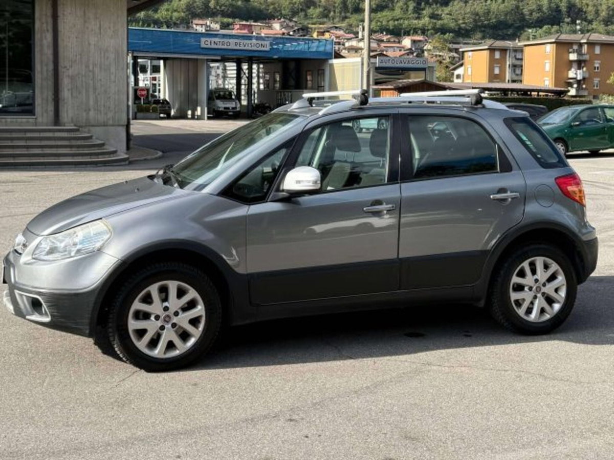 Fiat Sedici 2.0 MJT 16V DPF 4x4 Dynamic (3)