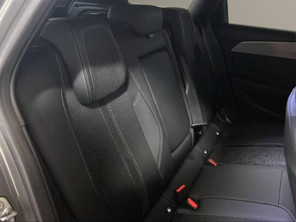 Peugeot 308 SW 1.5 bluehdi GT s&s 130cv eat8 (12)