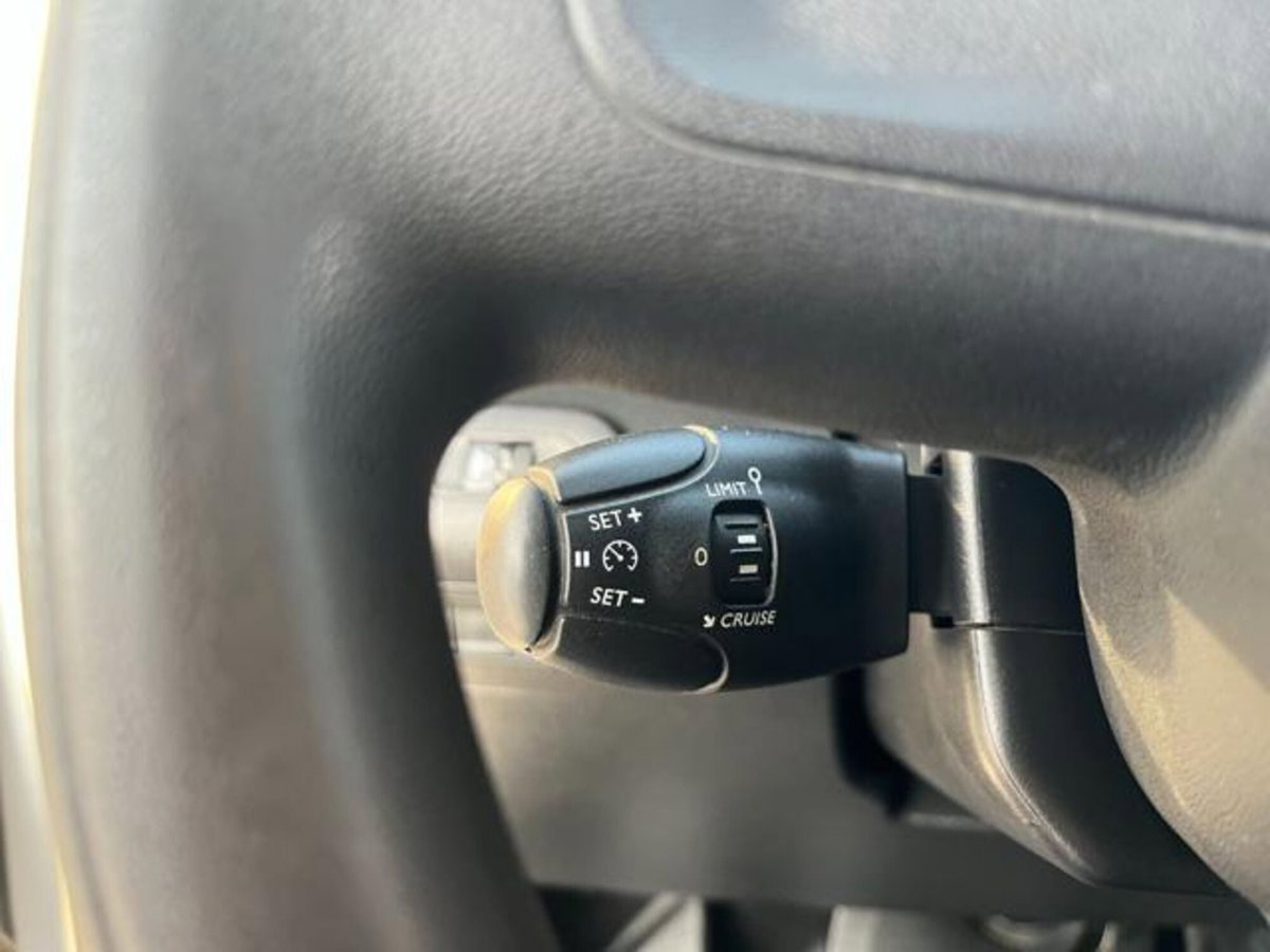 Citroen Berlingo Furgone BlueHDi 100 Van M Club (15)