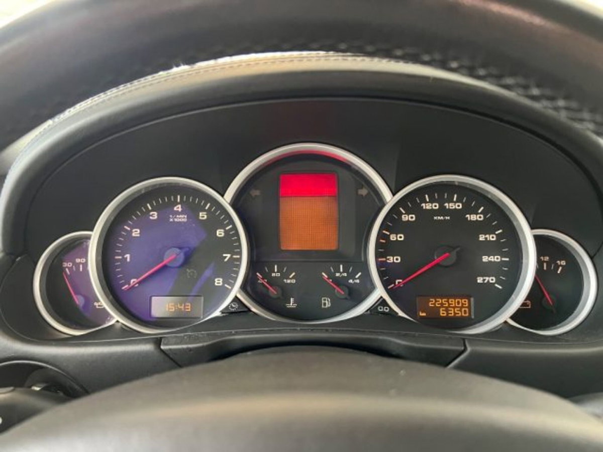 Porsche Cayenne 4.5 cat S (20)
