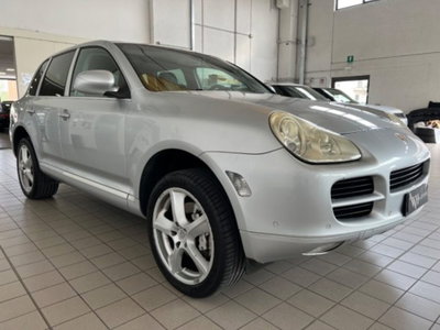 Porsche Cayenne 4.5 cat S (3)