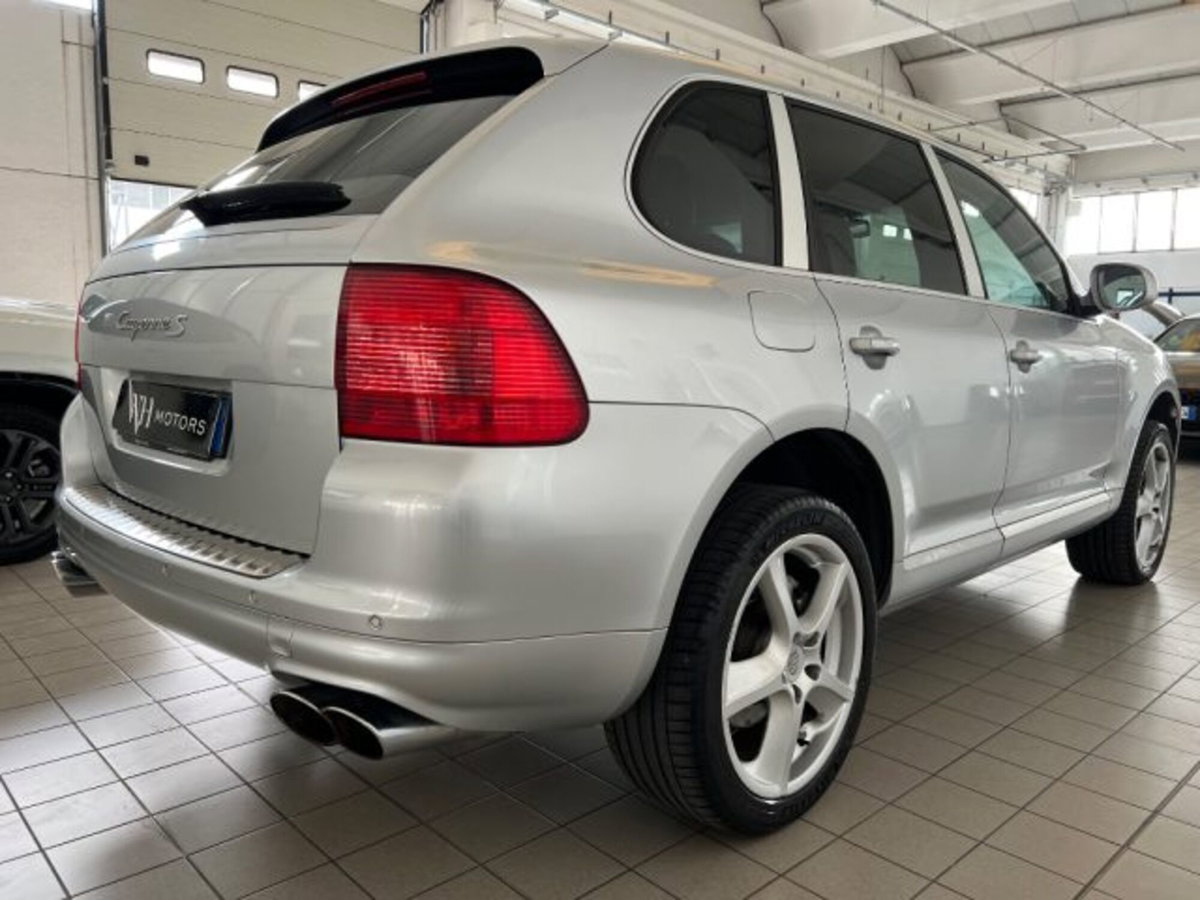 Porsche Cayenne 4.5 cat S (6)