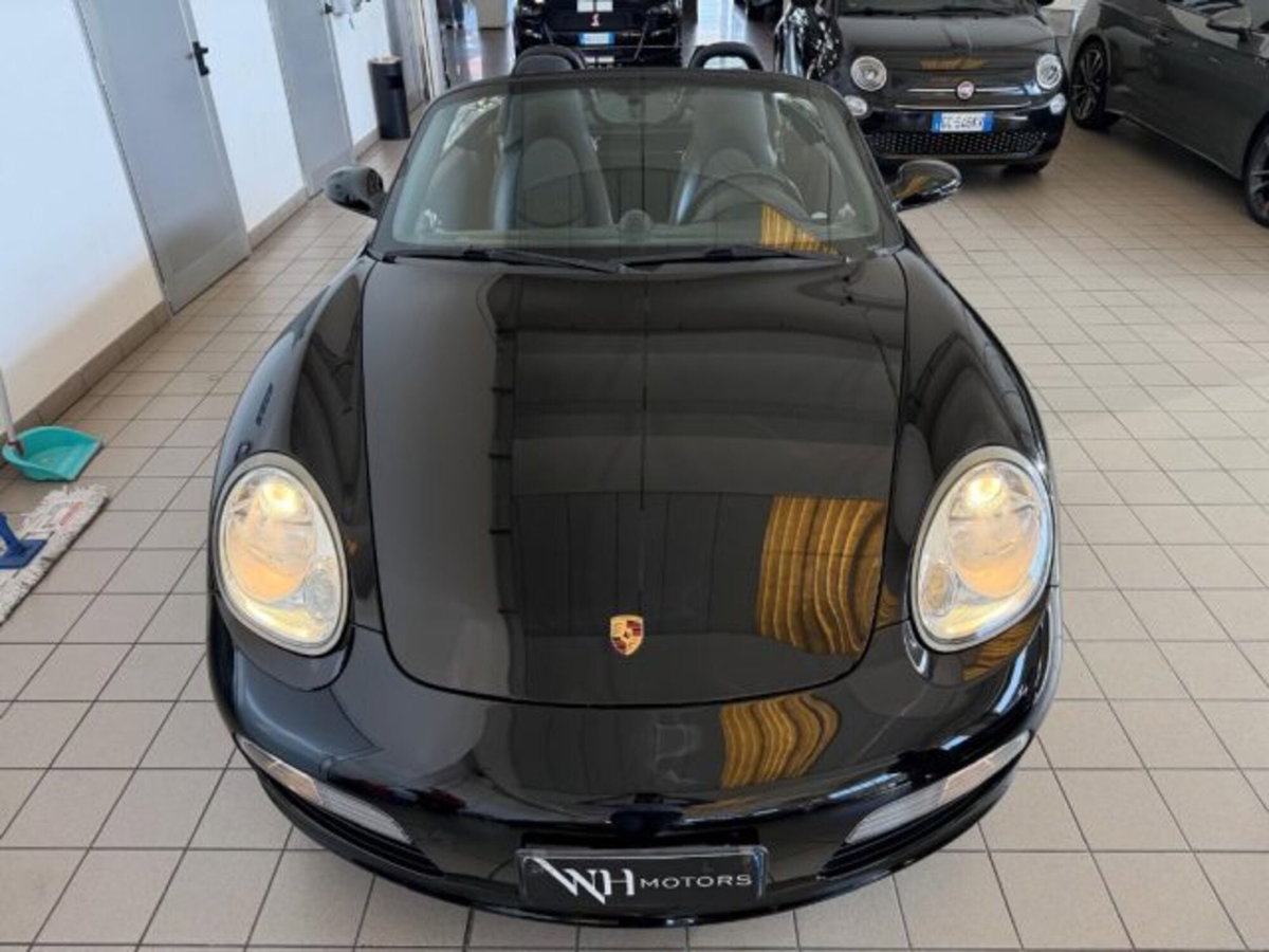 Porsche Boxster 2.7 24V (2)