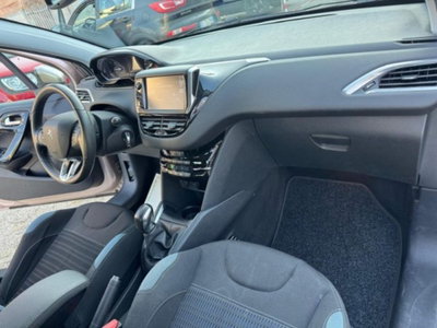Peugeot 208 82 5 porte Allure (12)